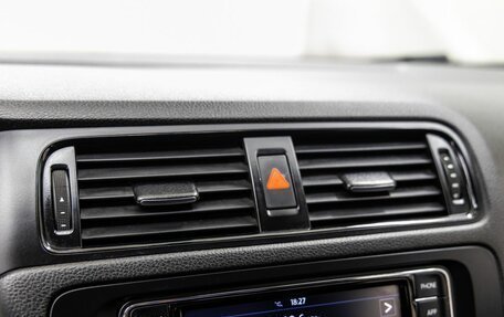 Volkswagen Jetta VI, 2012 год, 960 000 рублей, 28 фотография