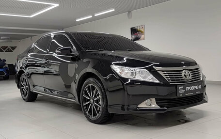 Toyota Camry, 2012 год, 1 670 000 рублей, 3 фотография