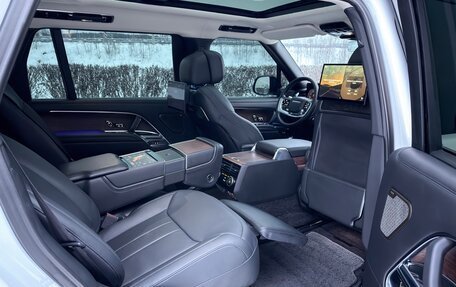 Land Rover Range Rover IV рестайлинг, 2021 год, 19 750 000 рублей, 29 фотография