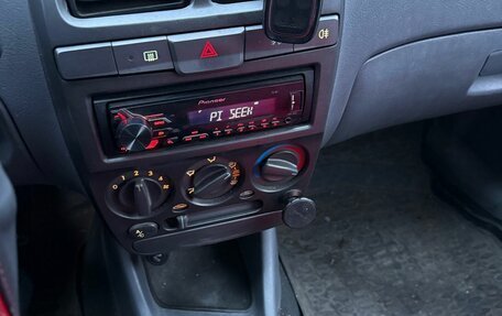 Hyundai Accent II, 2001 год, 199 000 рублей, 3 фотография