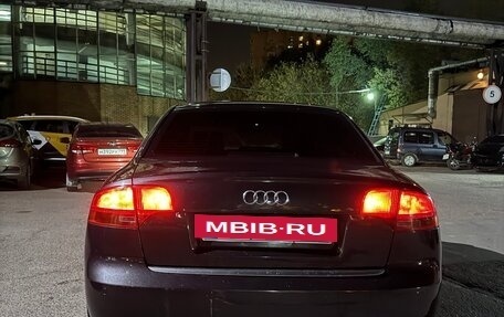 Audi A4, 2006 год, 800 000 рублей, 11 фотография