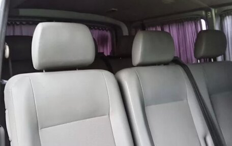 Volkswagen Transporter T5 рестайлинг, 2009 год, 1 100 000 рублей, 6 фотография