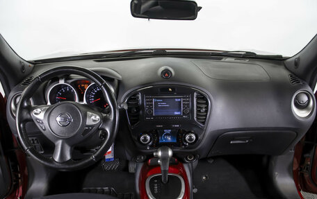 Nissan Juke II, 2012 год, 818 000 рублей, 13 фотография