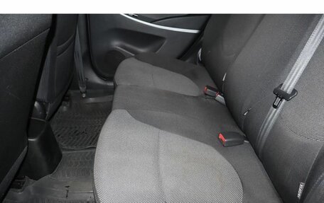 Hyundai Solaris II рестайлинг, 2013 год, 774 000 рублей, 3 фотография