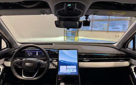 Geely Atlas, 2024 год, 3 490 000 рублей, 10 фотография