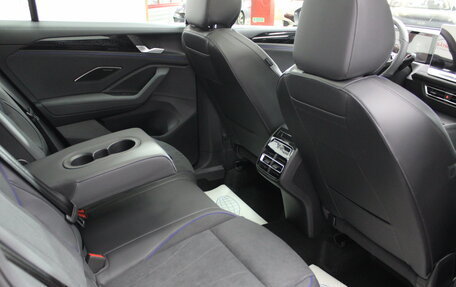 Volkswagen Tiguan, 2025 год, 4 899 000 рублей, 12 фотография