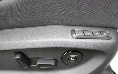 Volkswagen Tiguan, 2025 год, 4 899 000 рублей, 22 фотография