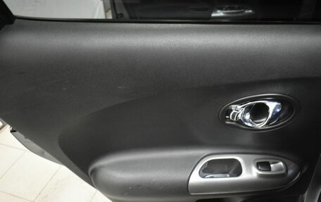 Nissan Juke II, 2011 год, 979 000 рублей, 15 фотография