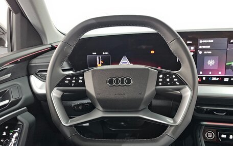 Audi Q5, 2025 год, 8 942 000 рублей, 13 фотография