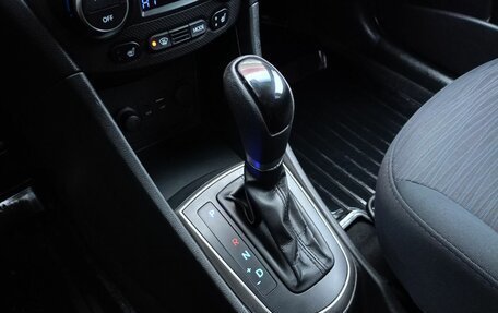 Hyundai Solaris II рестайлинг, 2015 год, 899 000 рублей, 8 фотография