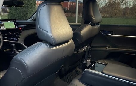 Toyota Camry, 2021 год, 3 350 000 рублей, 8 фотография