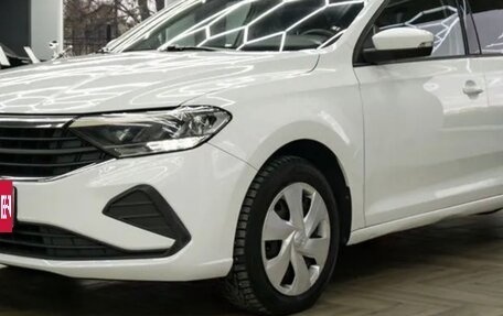 Volkswagen Polo VI (EU Market), 2021 год, 1 370 000 рублей, 2 фотография