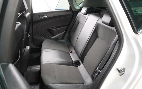 Opel Astra J, 2013 год, 834 000 рублей, 9 фотография