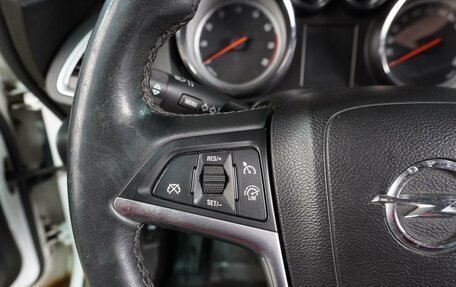 Opel Astra J, 2013 год, 834 000 рублей, 16 фотография