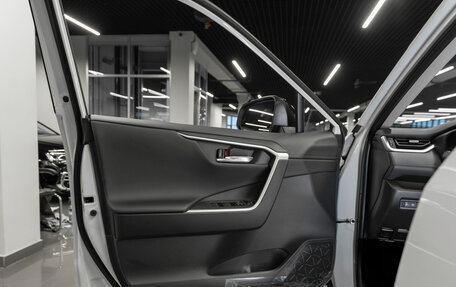 Toyota RAV4, 2025 год, 4 300 000 рублей, 18 фотография