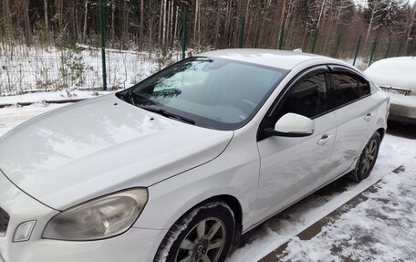 Volvo S60 III, 2011 год, 800 000 рублей, 4 фотография