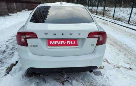 Volvo S60 III, 2011 год, 800 000 рублей, 2 фотография