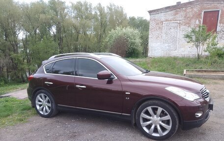 Infiniti QX50 I рестайлинг, 2014 год, 2 390 000 рублей, 13 фотография
