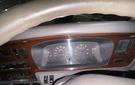 Nissan Caravan III, 2000 год, 390 000 рублей, 13 фотография