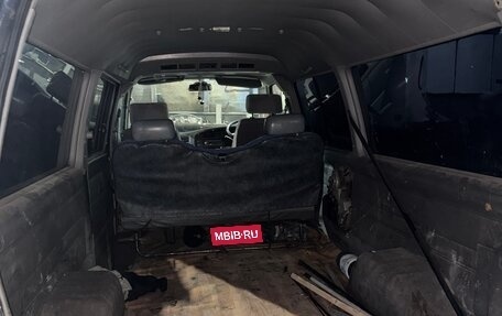 Nissan Caravan III, 2000 год, 390 000 рублей, 9 фотография