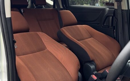 Toyota Sienta II, 2022 год, 1 370 000 рублей, 15 фотография