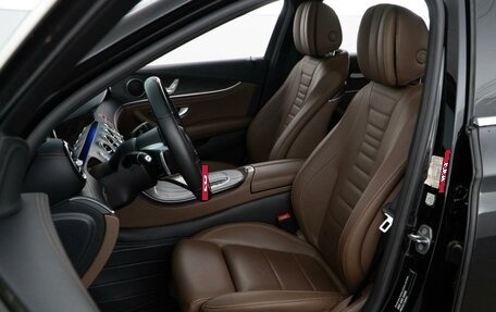 Mercedes-Benz E-Класс, 2022 год, 4 449 999 рублей, 10 фотография