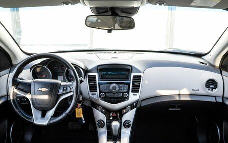 Chevrolet Cruze II, 2011 год, 699 000 рублей, 12 фотография