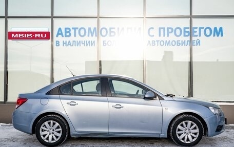 Chevrolet Cruze II, 2011 год, 699 000 рублей, 6 фотография