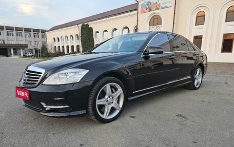 Mercedes-Benz S-Класс, 2012 год, 2 500 000 рублей, 1 фотография