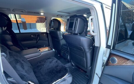 Infiniti QX56, 2012 год, 2 950 000 рублей, 10 фотография