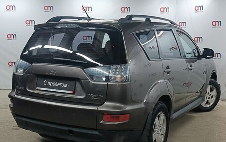Mitsubishi Outlander III рестайлинг 3, 2011 год, 799 000 рублей, 4 фотография