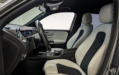 Mercedes-Benz GLB, 2020 год, 3 185 000 рублей, 20 фотография