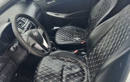 Hyundai Solaris II рестайлинг, 2016 год, 499 999 рублей, 6 фотография