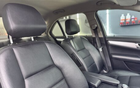 Mercedes-Benz C-Класс, 2008 год, 1 200 000 рублей, 27 фотография