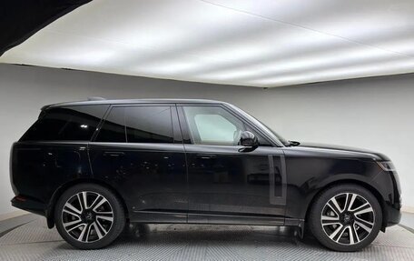 Land Rover Range Rover IV рестайлинг, 2022 год, 10 780 000 рублей, 4 фотография