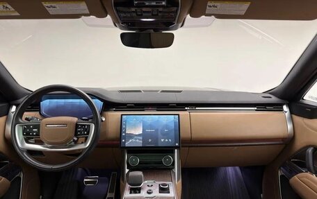 Land Rover Range Rover IV рестайлинг, 2022 год, 10 780 000 рублей, 8 фотография