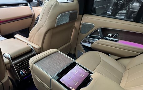 Land Rover Range Rover IV рестайлинг, 2025 год, 24 690 000 рублей, 25 фотография