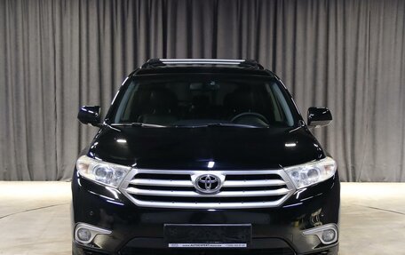 Toyota Highlander III, 2013 год, 1 799 000 рублей, 17 фотография