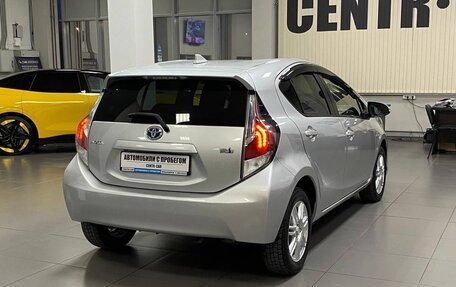 Toyota Aqua I, 2015 год, 995 000 рублей, 5 фотография