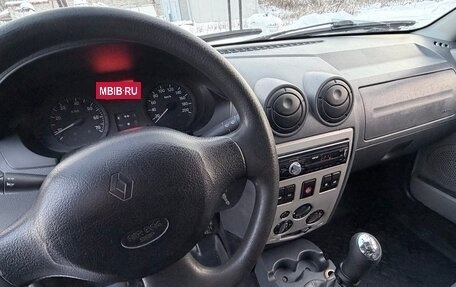 Renault Logan I, 2005 год, 235 000 рублей, 10 фотография