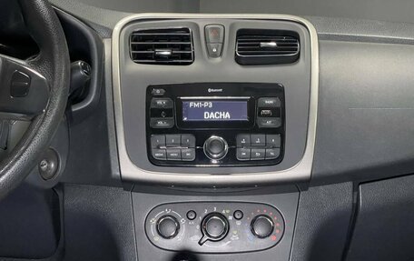 Renault Sandero II рестайлинг, 2016 год, 799 000 рублей, 13 фотография