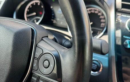 Toyota Camry, 2020 год, 3 200 000 рублей, 10 фотография