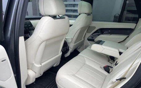 Land Rover Range Rover IV рестайлинг, 2023 год, 13 874 700 рублей, 12 фотография