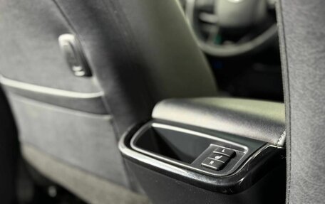 Toyota Hilux VIII, 2021 год, 5 581 000 рублей, 15 фотография