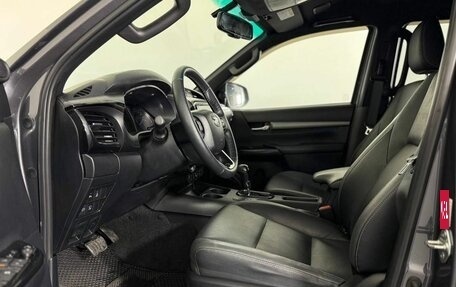 Toyota Hilux VIII, 2021 год, 5 581 000 рублей, 8 фотография