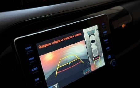 Toyota Hilux VIII, 2021 год, 5 581 000 рублей, 20 фотография