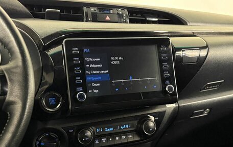 Toyota Hilux VIII, 2021 год, 5 581 000 рублей, 18 фотография