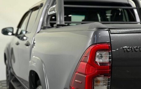 Toyota Hilux VIII, 2021 год, 5 581 000 рублей, 24 фотография