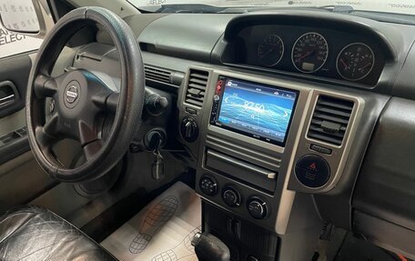 Nissan X-Trail, 2005 год, 795 000 рублей, 15 фотография