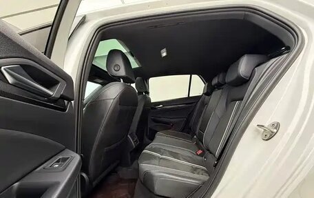 Volkswagen Golf VIII, 2021 год, 1 921 000 рублей, 10 фотография